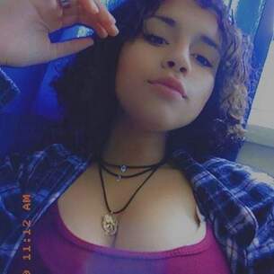 Andressa Lesbica